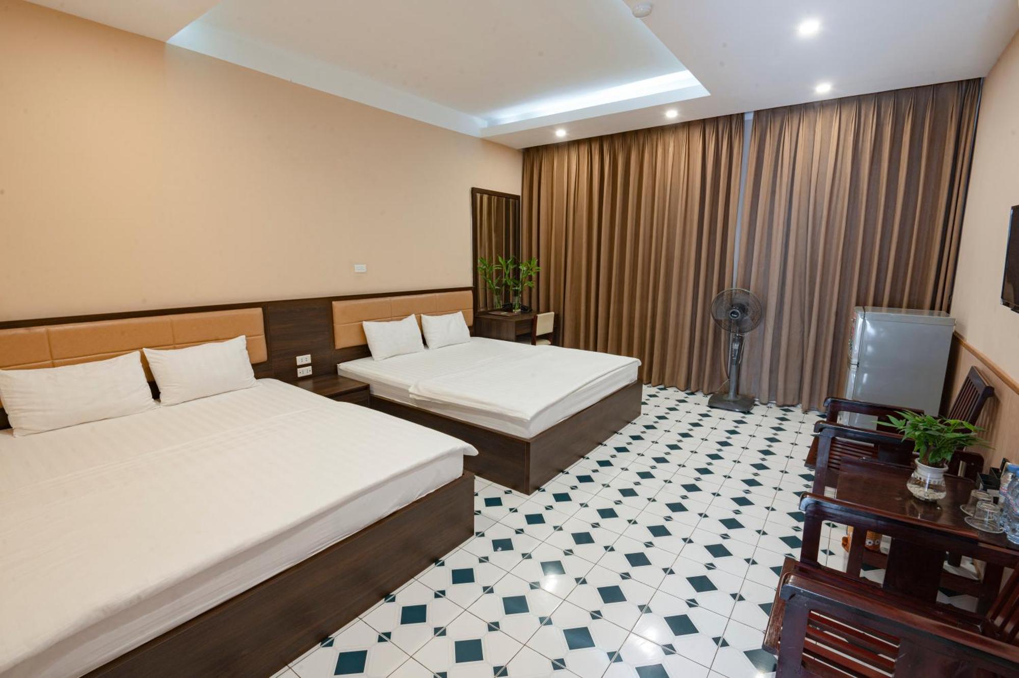 Hotel Khach San Det à Nam Dinh Extérieur photo