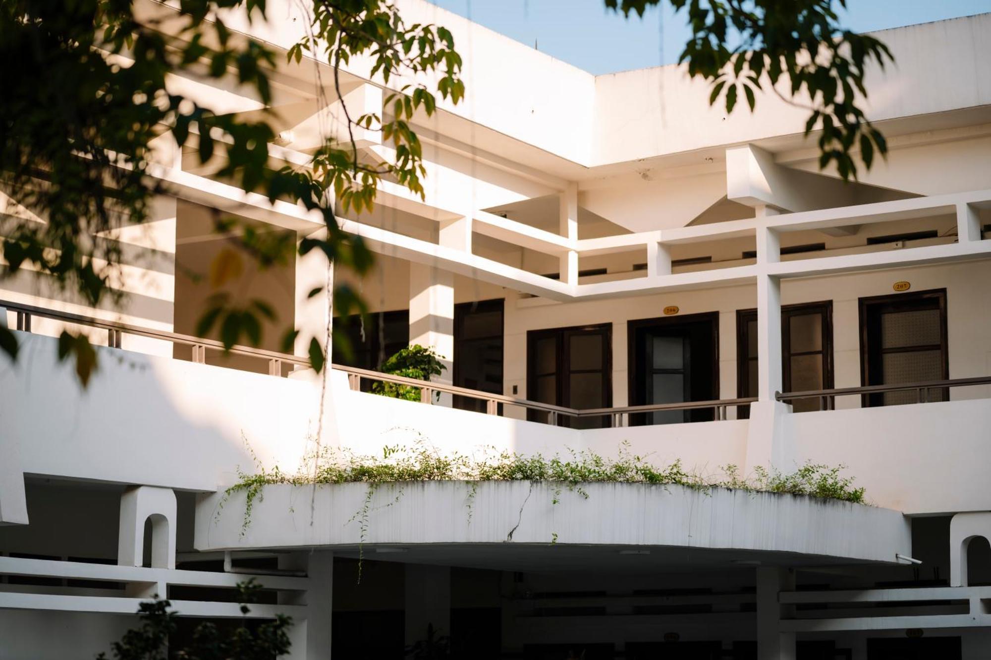 Hotel Khach San Det à Nam Dinh Extérieur photo